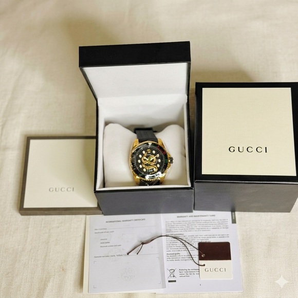 Gucci Dive Watch YA136219 45mm Gold and Black - Picture 2 of 12